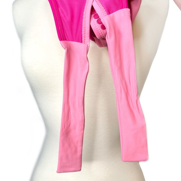 Halter Bikini Top Pink Crossover - Picture 8 of 8